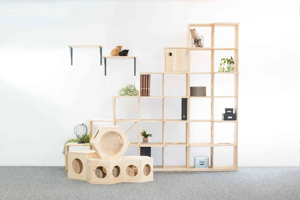 猫のための木工所の家具ラインナップ